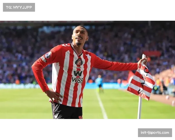 光明球场草皮维护引争议，桑德兰主场优势受质疑